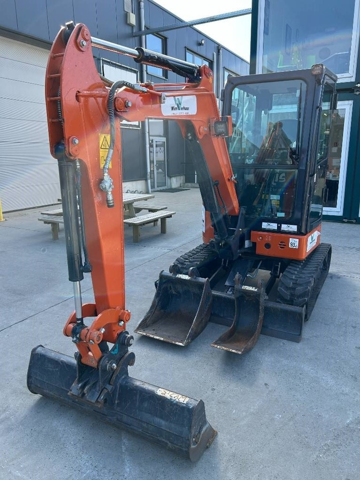 Hitachi ZX 26 U-6 - Miniexcavadora: foto 3 Hitachi ZX 26 U-6 - Miniexcavadora: foto 3