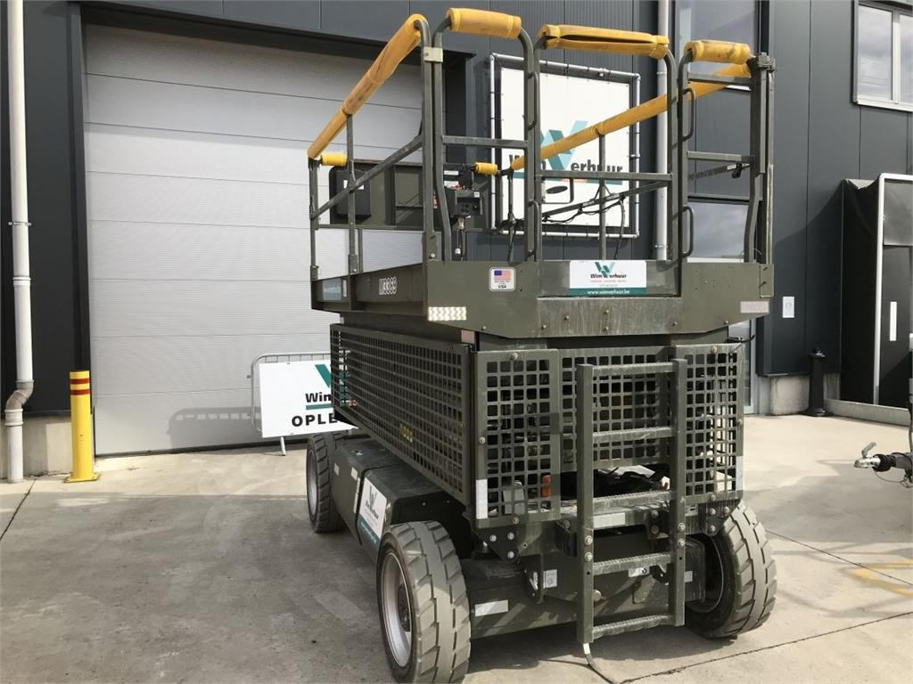 JLG M3369 (4331) - Plataforma de tijeras: foto 1 JLG M3369 (4331) - Plataforma de tijeras: foto 1