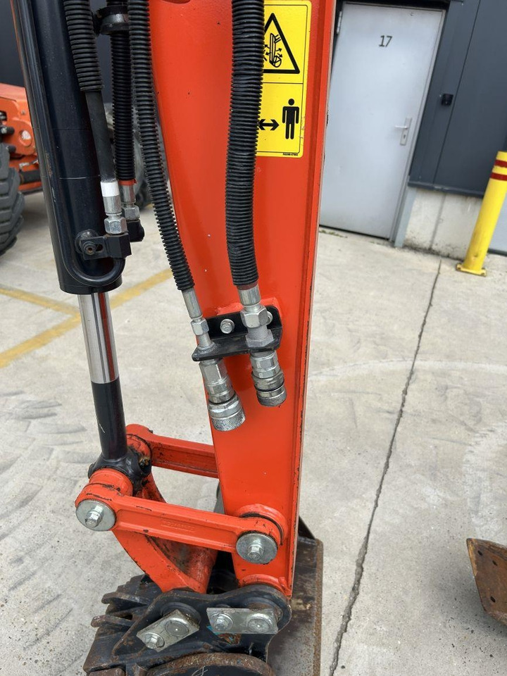 Miniexcavadora Kubota U27-4 (9691): foto 13