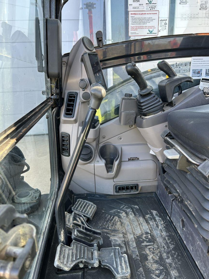 Miniexcavadora Kubota U50-5 (5016): foto 19 Miniexcavadora Kubota U50-5 (5016): foto 19