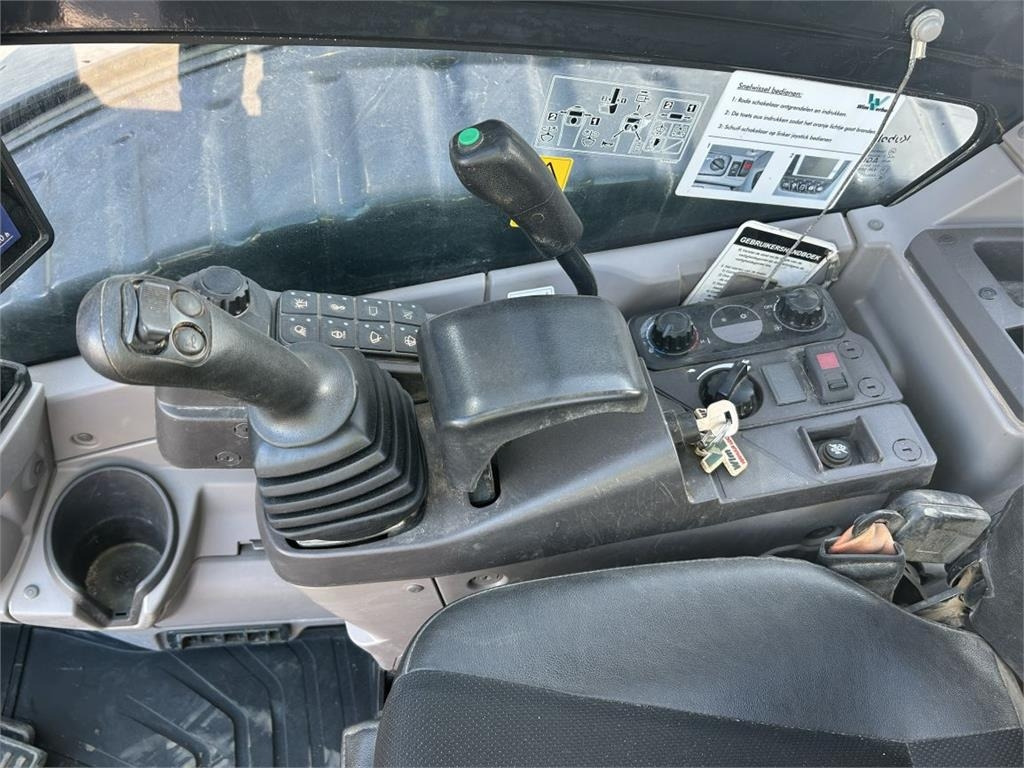 Miniexcavadora Kubota U50-5 (5016): foto 16 Miniexcavadora Kubota U50-5 (5016): foto 16