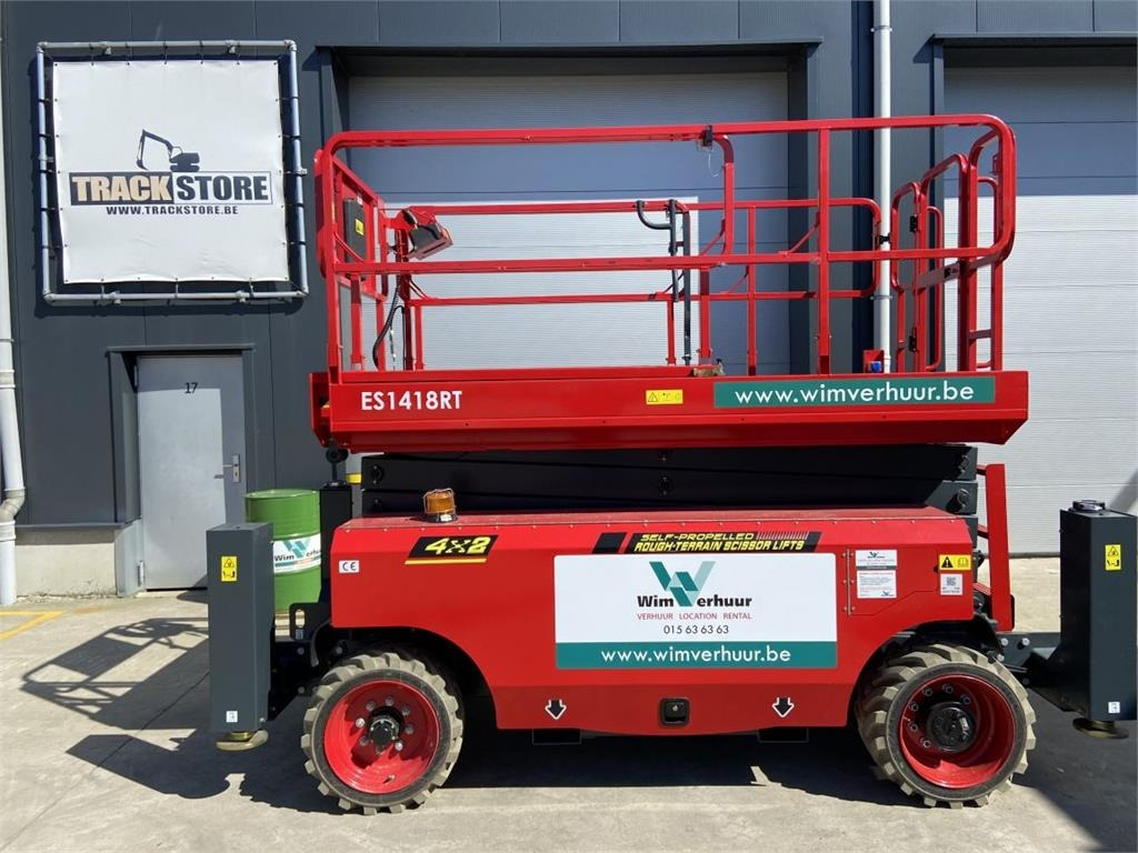 Magni ES1418RT (7940) - Plataforma de tijeras: foto 2 Magni ES1418RT (7940) - Plataforma de tijeras: foto 2