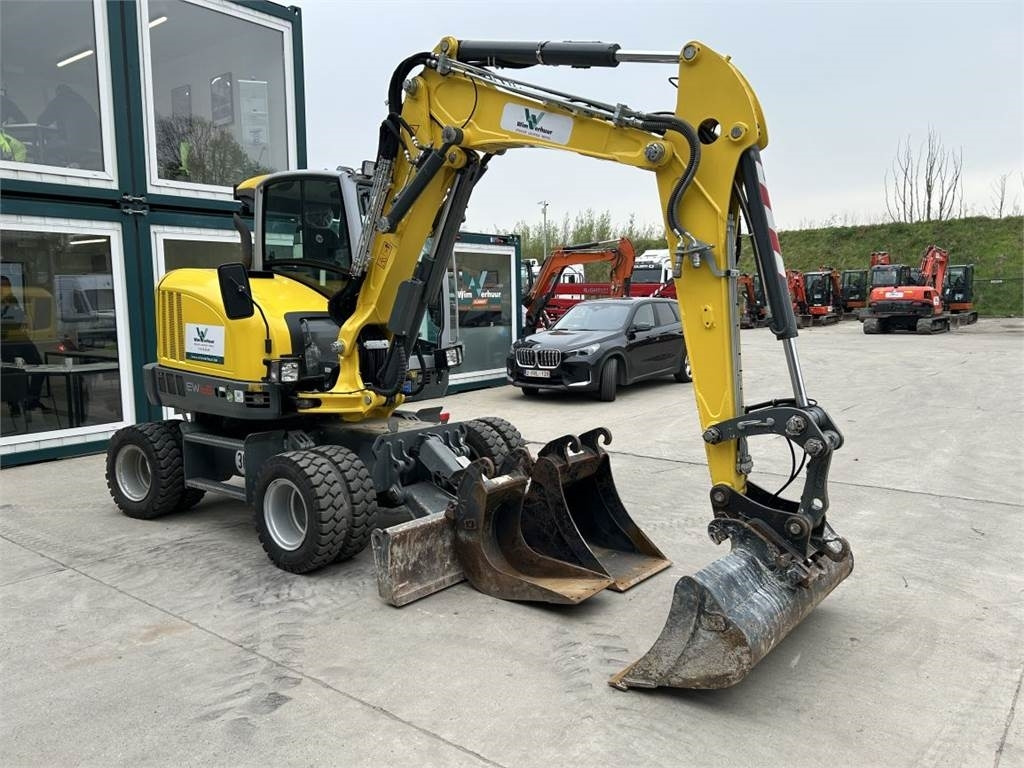 Wacker Neuson EW65 (8946) - Excavadora de ruedas: foto 4 Wacker Neuson EW65 (8946) - Excavadora de ruedas: foto 4