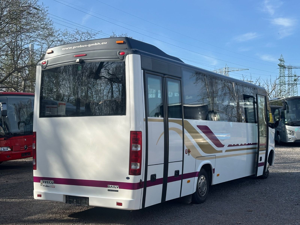 Iveco Rapido 70C18 Hecknieder (wenig Km*Euro 6*DE) - Minibús, Furgoneta de pasajeros: foto 2 Iveco Rapido 70C18 Hecknieder (wenig Km*Euro 6*DE) - Minibús, Furgoneta de pasajeros: foto 2