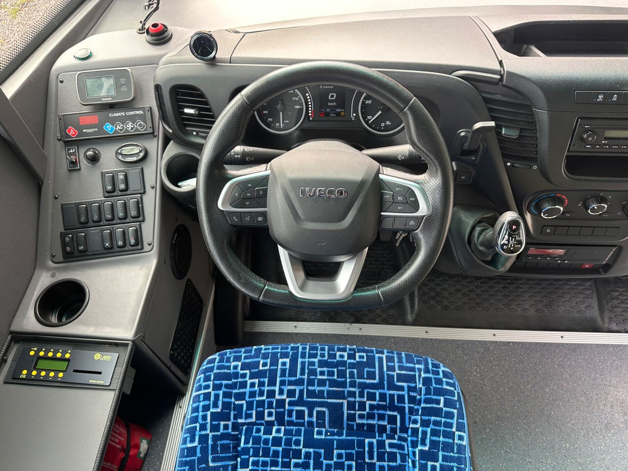 Leasing de  Iveco Rapido 70C18 (wenig Km*7.2t*33 Sitze) Rosero Iveco Rapido 70C18 (wenig Km*7.2t*33 Sitze) Rosero: foto 8
