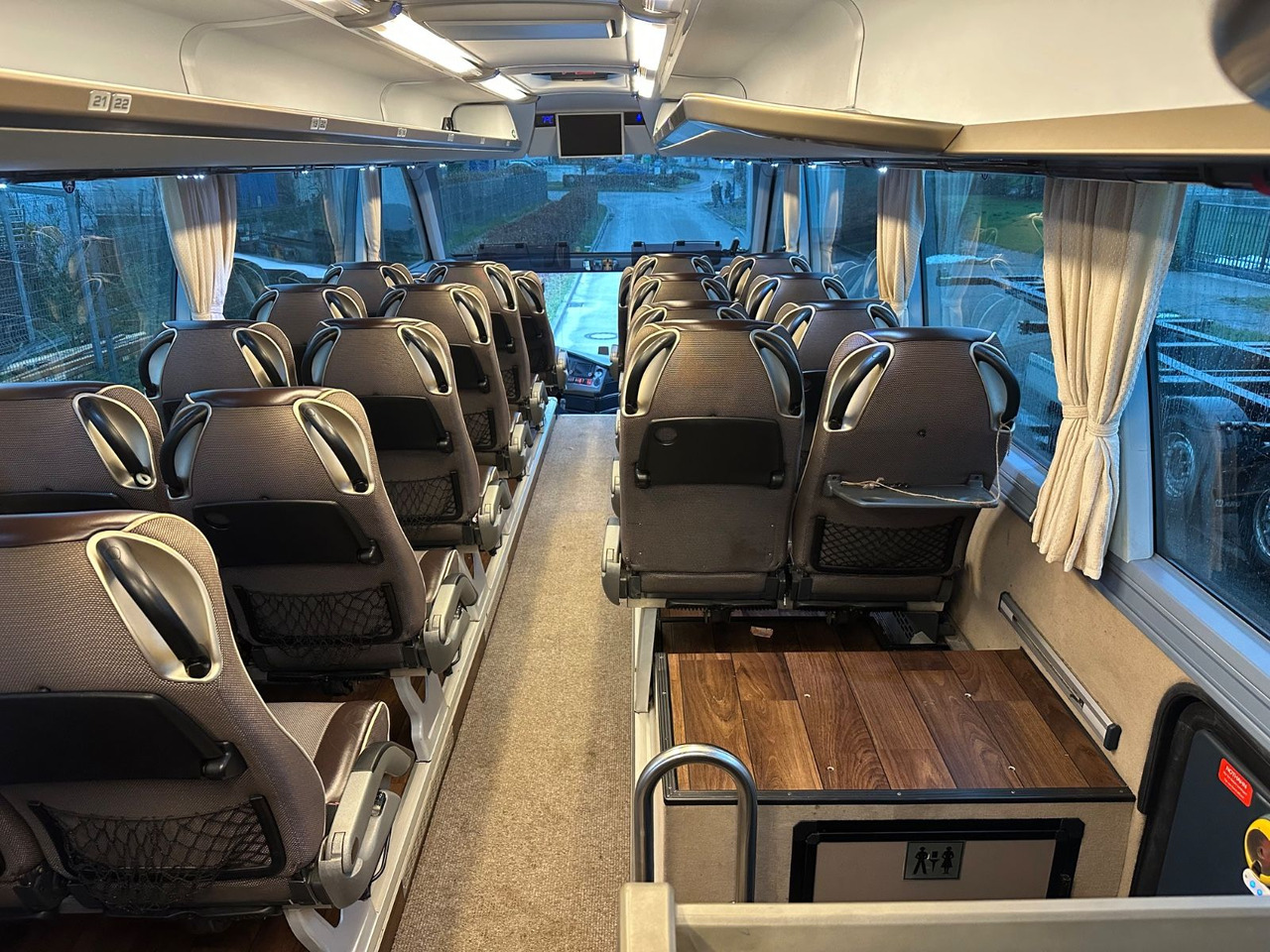 Leasing de  Neoplan P15 Cityliner Toterwinken Assist*EEV*57Sitze Neoplan P15 Cityliner Toterwinken Assist*EEV*57Sitze: foto 19