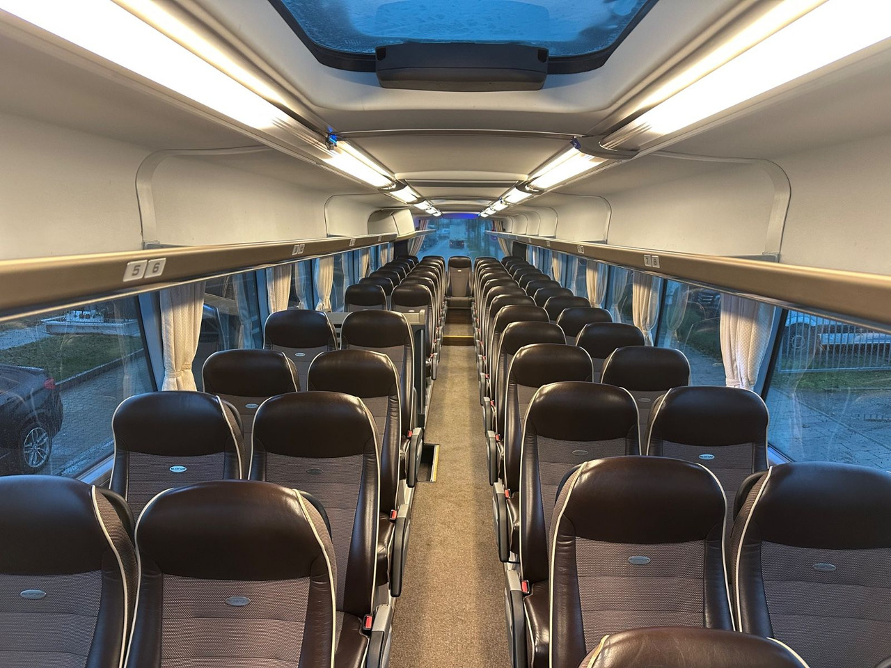 Leasing de  Neoplan P15 Cityliner Toterwinken Assist*EEV*57Sitze Neoplan P15 Cityliner Toterwinken Assist*EEV*57Sitze: foto 15