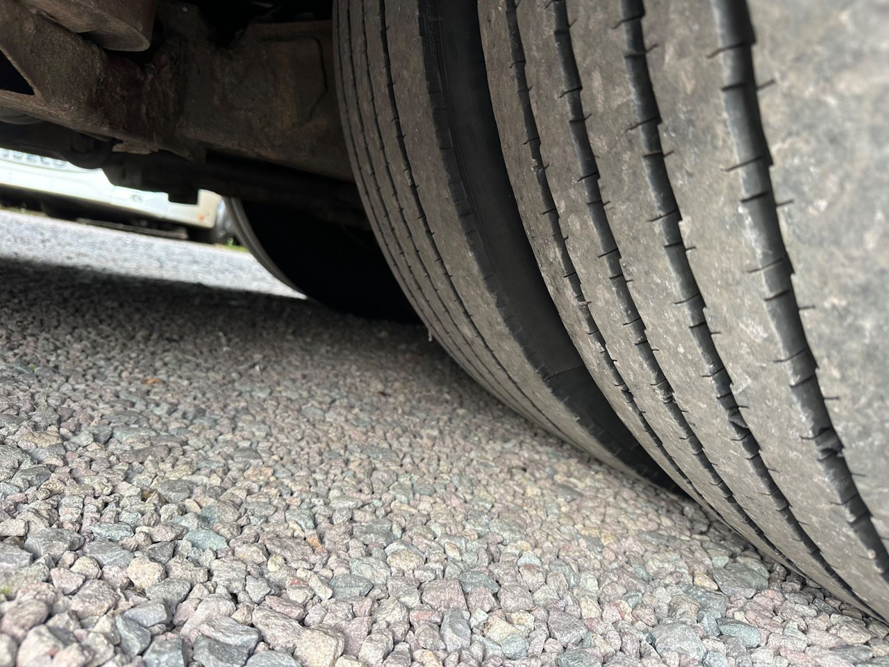 Setra S 315 UL (56 Sitze*Klima*Schalt*TOP) - Autobús suburbano: foto 3 Setra S 315 UL (56 Sitze*Klima*Schalt*TOP) - Autobús suburbano: foto 3